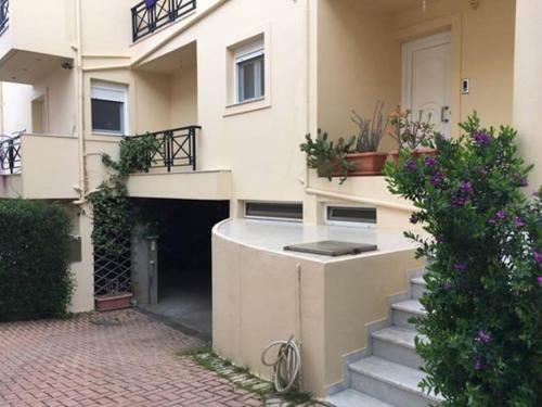 A Quiet Apartment Close To The Sea