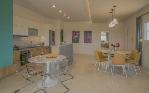 Evgenia Apartment