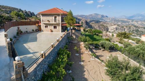 Villa Oneiro Luxury Home ~ Nature, Serenity, View