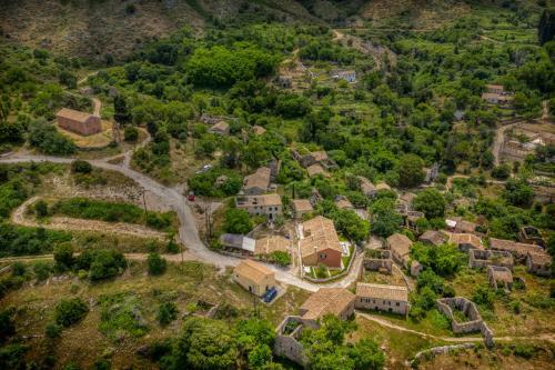 Charilaos Spiti Old Perithia