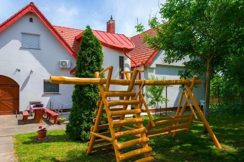 Apartamento Husz�r Vend�gh�z