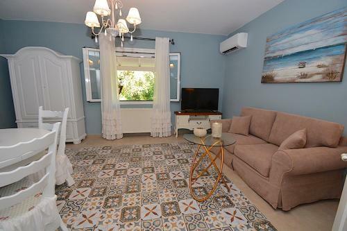 Villa Jasmine Blossom
