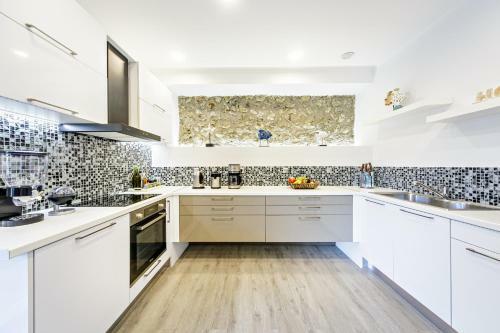 Filia Stone Villa