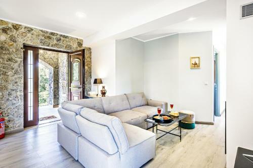 Filia Stone Villa