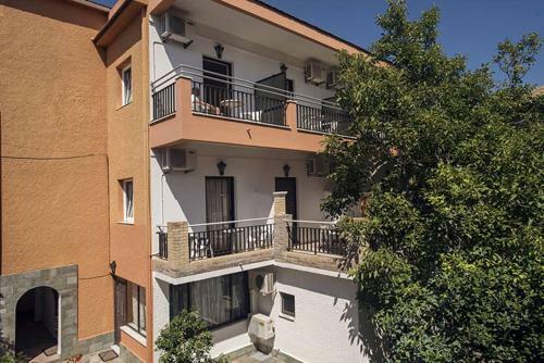 Apartamento Hotel Omirico & Studios