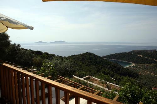 Agnanti Villas