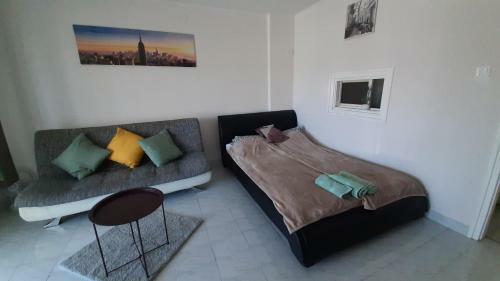 Onix -orf? Aqua Apartman