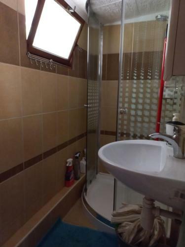 Onix- Kis-t� Apartman Orf?