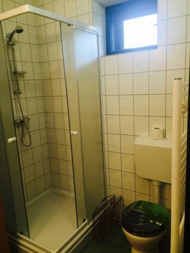 Alfr�d� Vend�gh�z