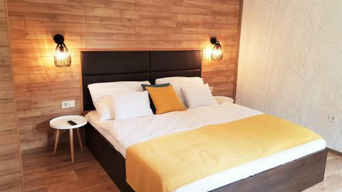 Erd?alja 11 Apartman
