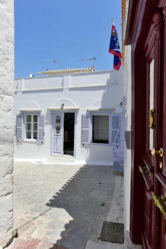 Arco I/ Downtown Rustic Apartment/4 Min From Port