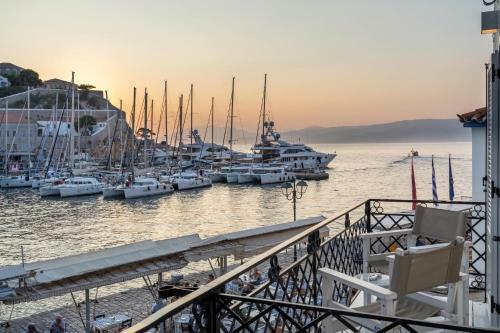 Hostal Upper Hydra