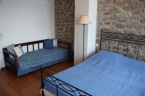 Alkioni Stone House