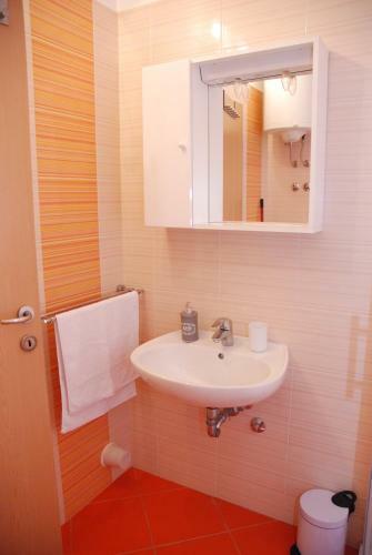 Hostal Apartmani Radin
