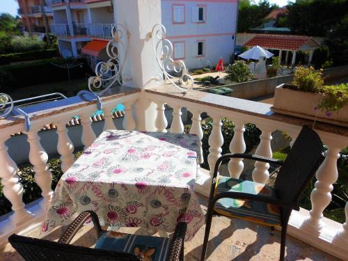 Apartment Villa Engel With Pool