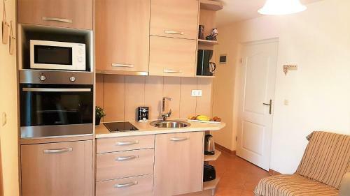 Apartment Villa Engel With Pool