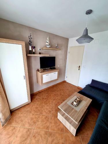 Apartment Villa Engel With Pool