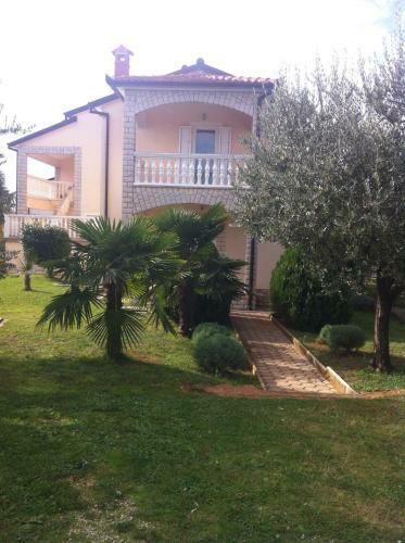 Apartments Marinela