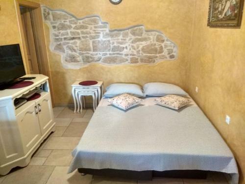 Apartment Dado