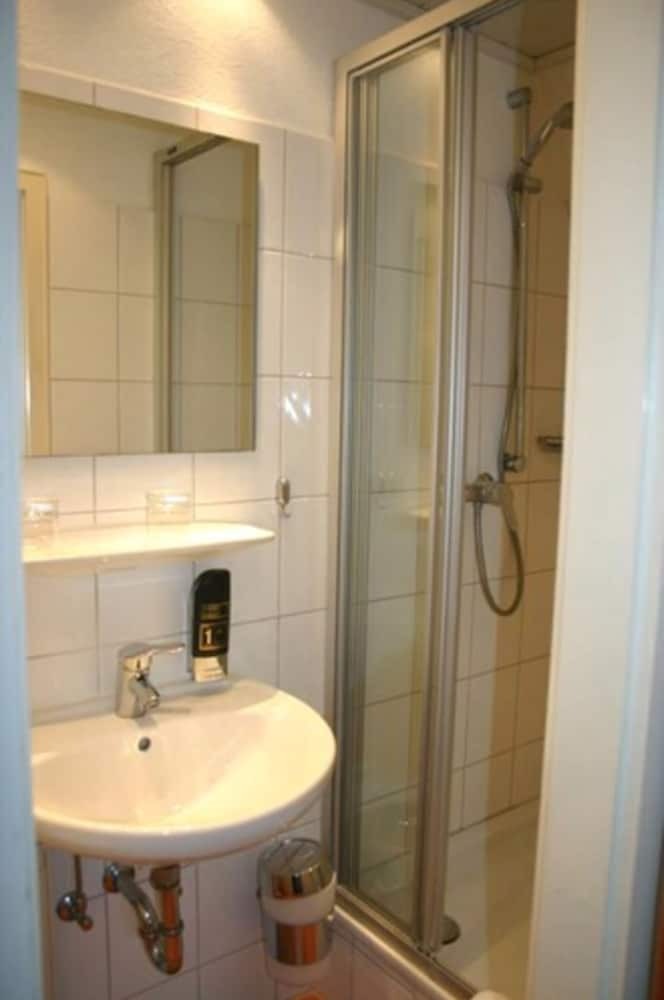 Hostal Gasthof Rebstock