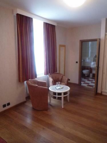 Hotel Le Ch�teau De Rendeux