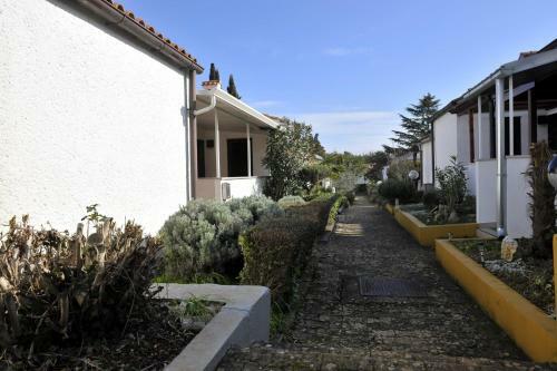 Holiday House Lena