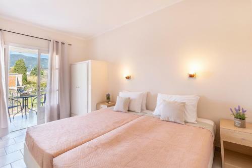 Albatross Apartments By Konnect, Ipsos Corfu