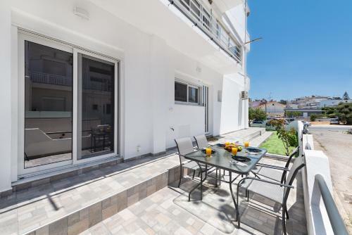 Apartamento Modern Flat With Garden And Jacuzzi