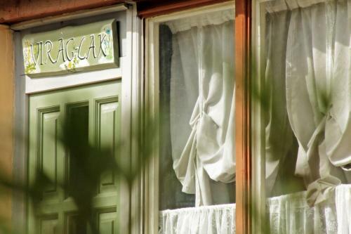 Hostal K?hegy Vend�gh�z