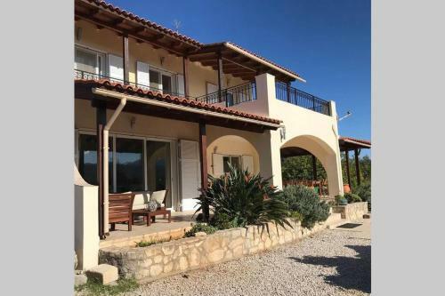 Villa Kalamitsi Amigdali Home With A Stunning View