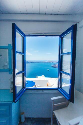 Blue Moon Villa