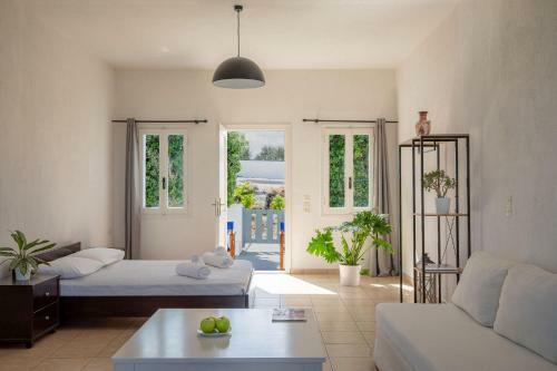 White Utopia Apartments And Maisonettes