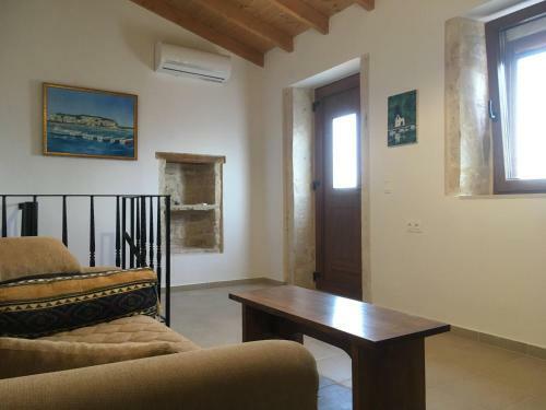 Kallergos Cottage