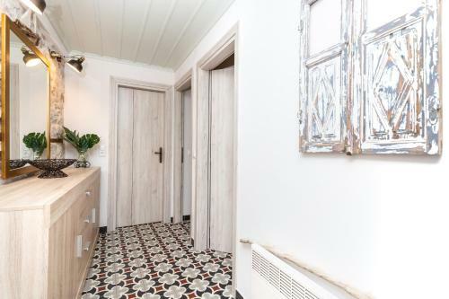 Restored 1902 Stone House With Superb Sea View