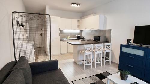 Piacsek Apartmanh�z