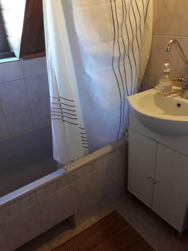 Tunnel Family Apartmanh�z P�cs