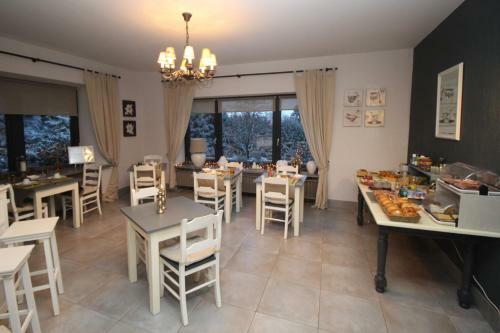 Hostal Les Alisiers