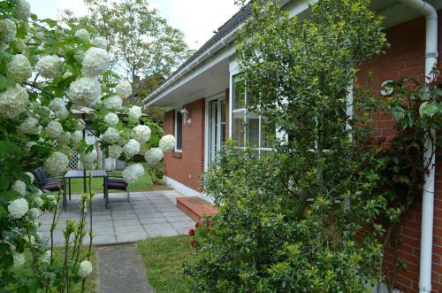 Haus Wiking Haus Terrasse Und Gartennutzung