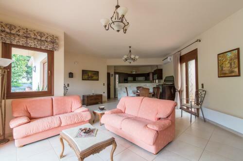 Villa Heraklion Comfy House With Mountain View