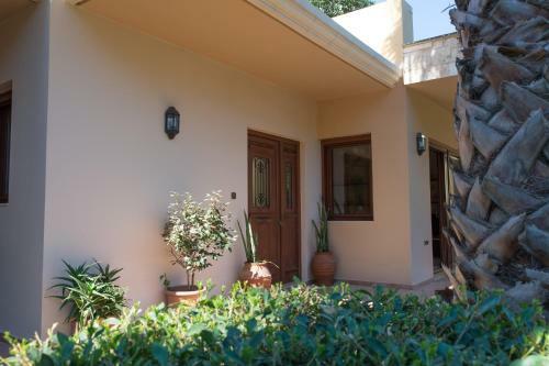 Villa Heraklion Comfy House With Mountain View