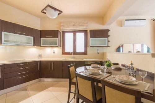 Villa Heraklion Comfy House With Mountain View
