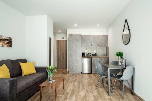 Raise Heraklion Boutique Apartments