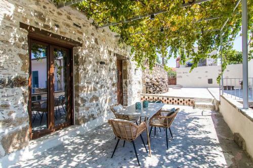 Apartamento Stairs Homes & Suites