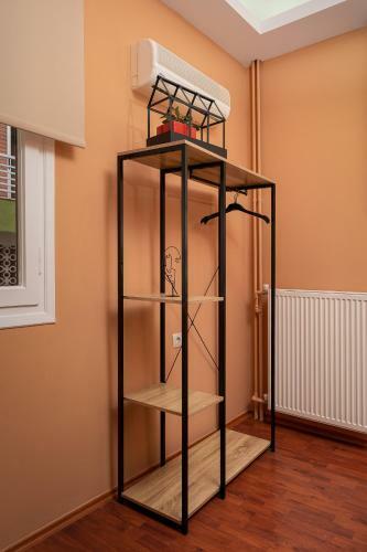Centrally Located Cozy Apartment