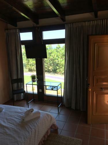 Airport And Beach Apartment