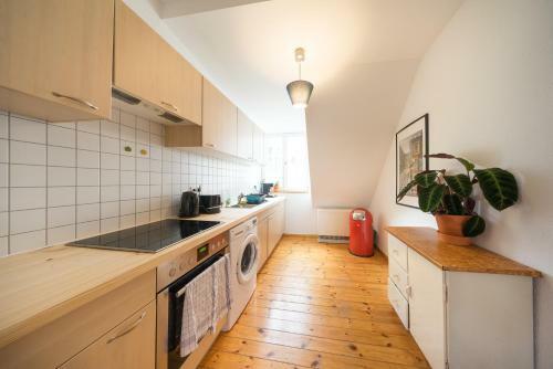 Design Apartments - "am J�gertor"