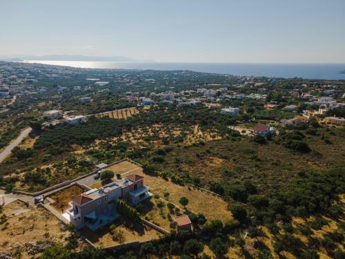 ?harmony Deluxe Villa With View Next To Chania?