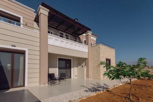 ?harmony Deluxe Villa With View Next To Chania?