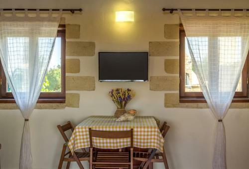The Carob Tree Cottage