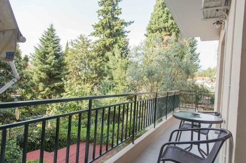Apartamento Luxury Lila House Under The Rocks